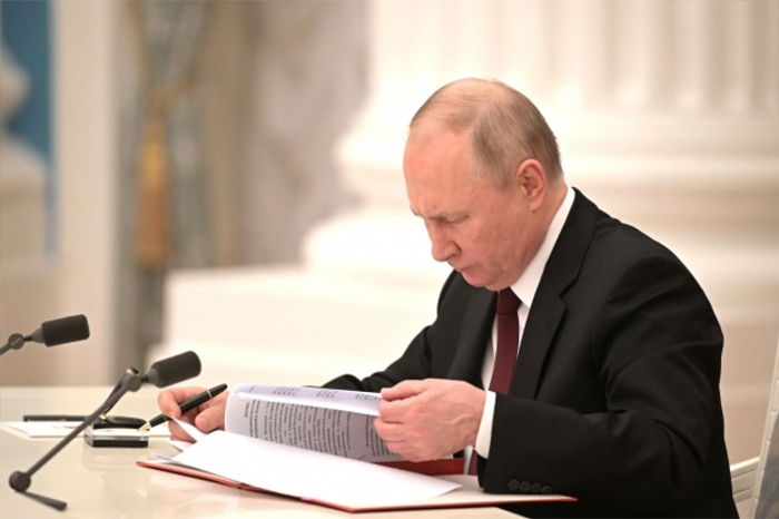 Президент России присвоил звание главному врачу Станции скорой медицинской помощи г. Екатеринбург