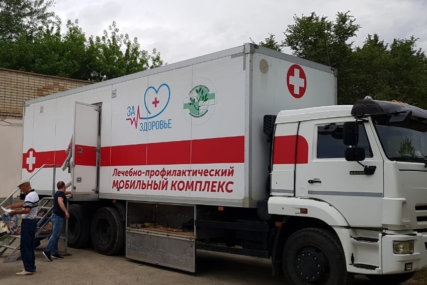Больше 1000 жителей отдаленных населенных пунктов получили медицинскую помощь врачебных бригад краевой больницы Ставропольского края