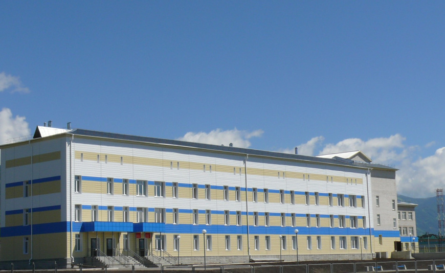 Сразу 3 земских врача пришли работать в Усть-Коксинскую районную больницу