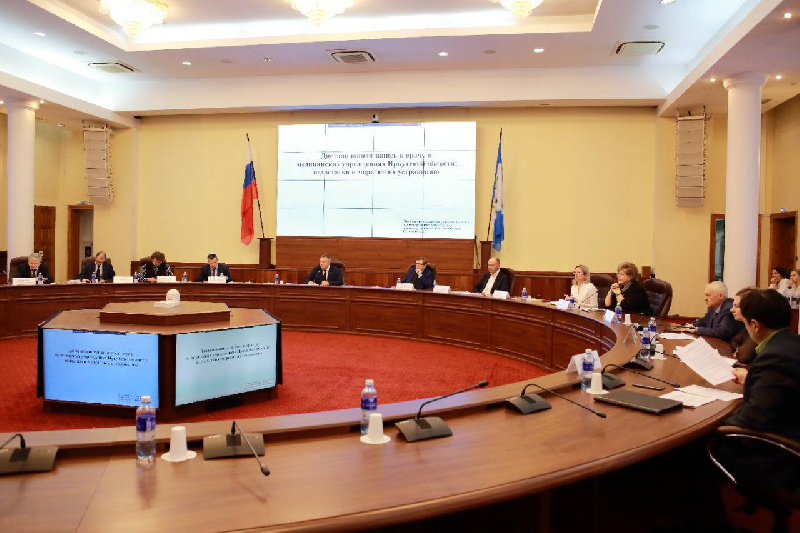 В Иркутской области планируется увеличить долю целевого приема в организации среднего профессионального медицинского образования