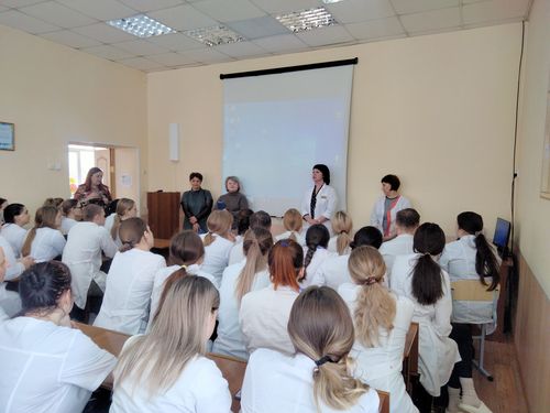 Студенты Канского медтехникума встретились с Нижнеингашскими медиками