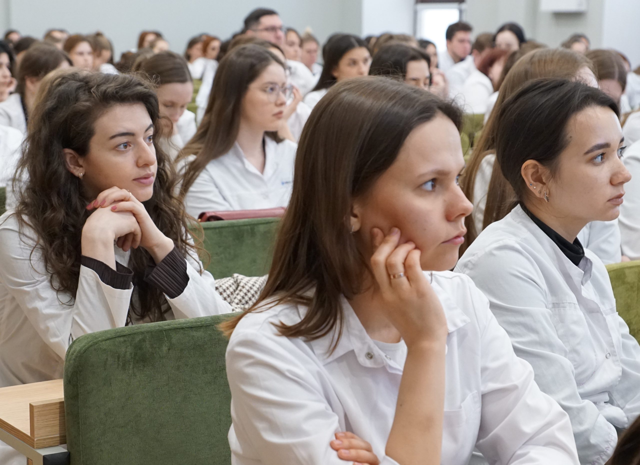 Трудоустройство выпускников в госучреждения здравоохранения обсудили на встрече с заместителем министра Валентиной Игнатенко