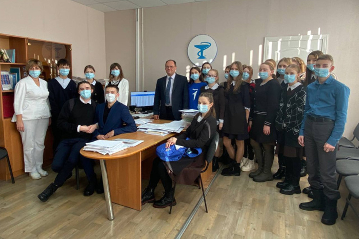Школьники познакомились с работой медучреждений Ульяновской области благодаря проекту «Билет в будущее»