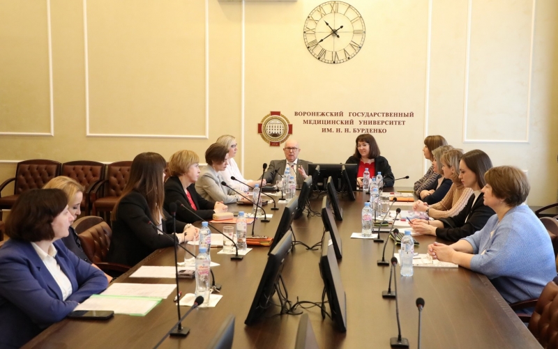 В Воронеже обсудили профессиональную подготовку медицинских кадров Липецкой области