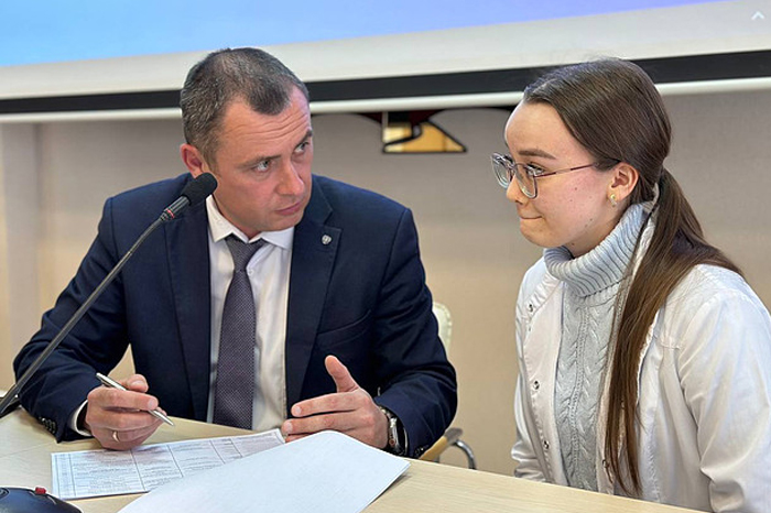 Выпускники Кировского медуниверситета обсудили возможности трудоустройства с главными врачами городских и районных больниц