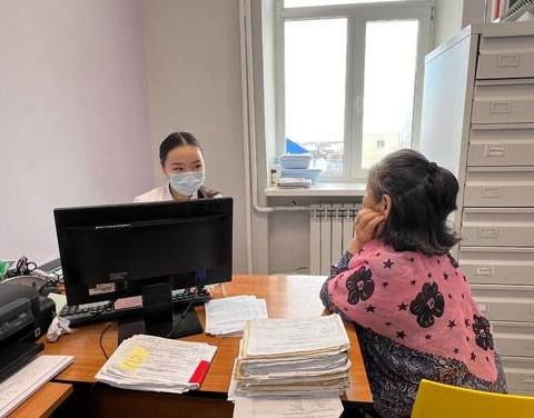 Новости ЦРБ: Штат Сунтарской ЦРБ пополнился 11 новыми кадрами