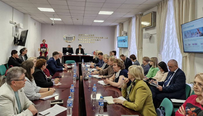 В Амурской государственной медицинской академии состоялось распределение 270 выпускников