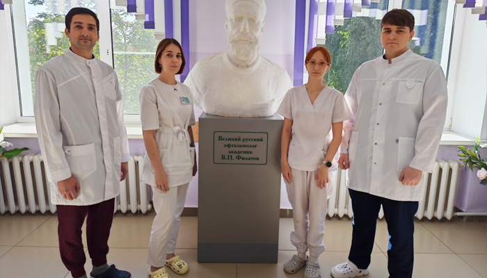 Коллектив Тамбовской офтальмологической клинической больницы пополнился четырьмя молодыми врачами-офтальмологами