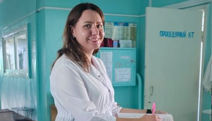 «Влюбилась в микробиологию»: молодой врач рассказала, почему стала инфекционистом