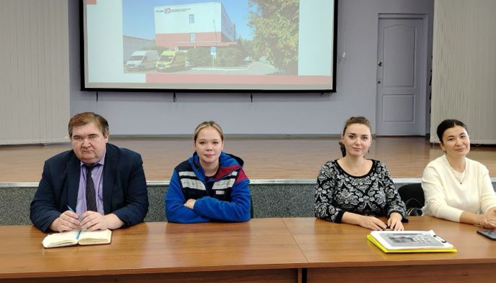 Красноярская станция скорой помощи приглашает студентов медколледжа на работу