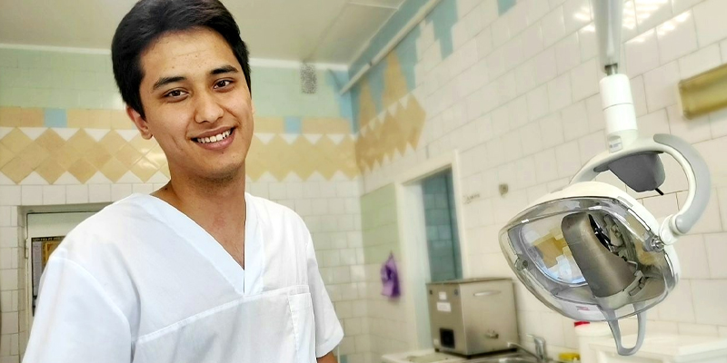 400 студентов-медиков работали в медучреждениях региона этим летом