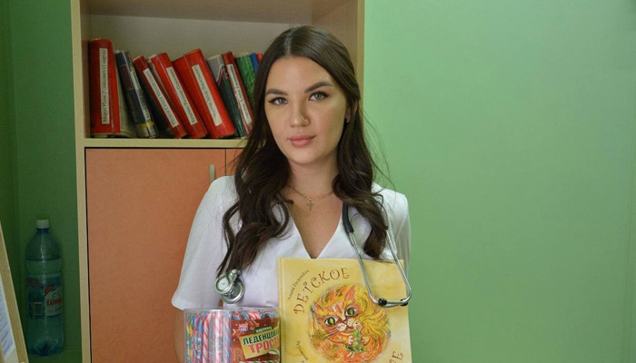 По программе «Земский доктор (фельдшер)» в медицинские учреждения Кузбасса в 2025 году трудоустроились 118 медиков