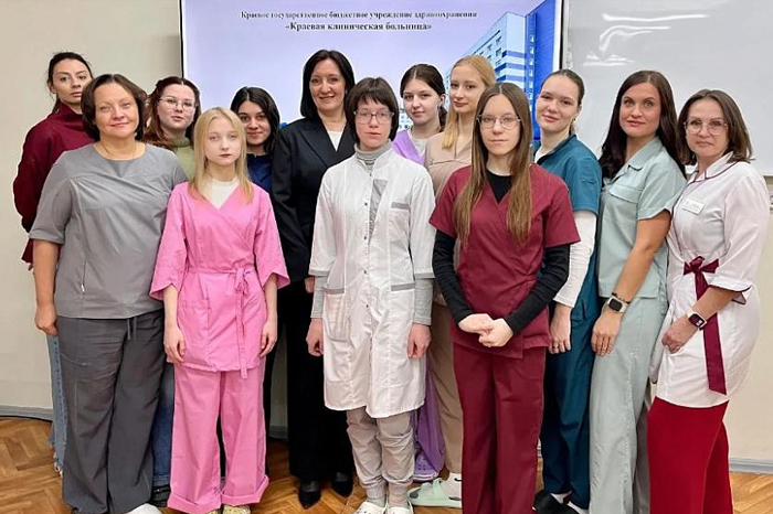 В Краевой клинической больнице стартовал проект «Наставничество»