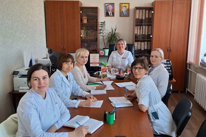 В Цивильской больнице 67 молодых специалистов работают под кураторством опытных коллег
