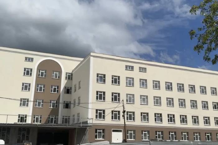 В Нальчике завершается строительство крупнейшего в СКФО онкологического диспансера